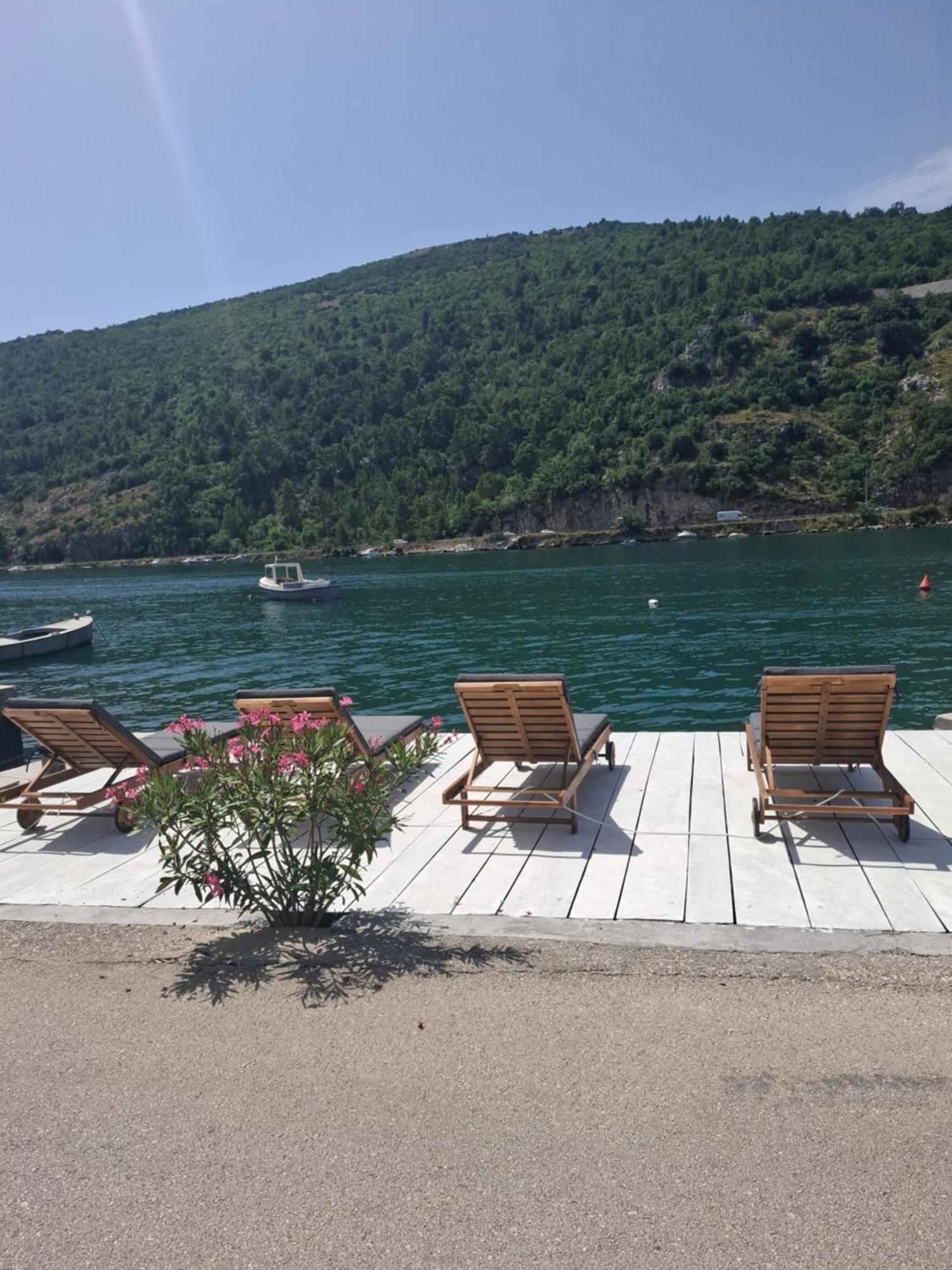 Apartman Monkovic Mokosica Bagian luar foto