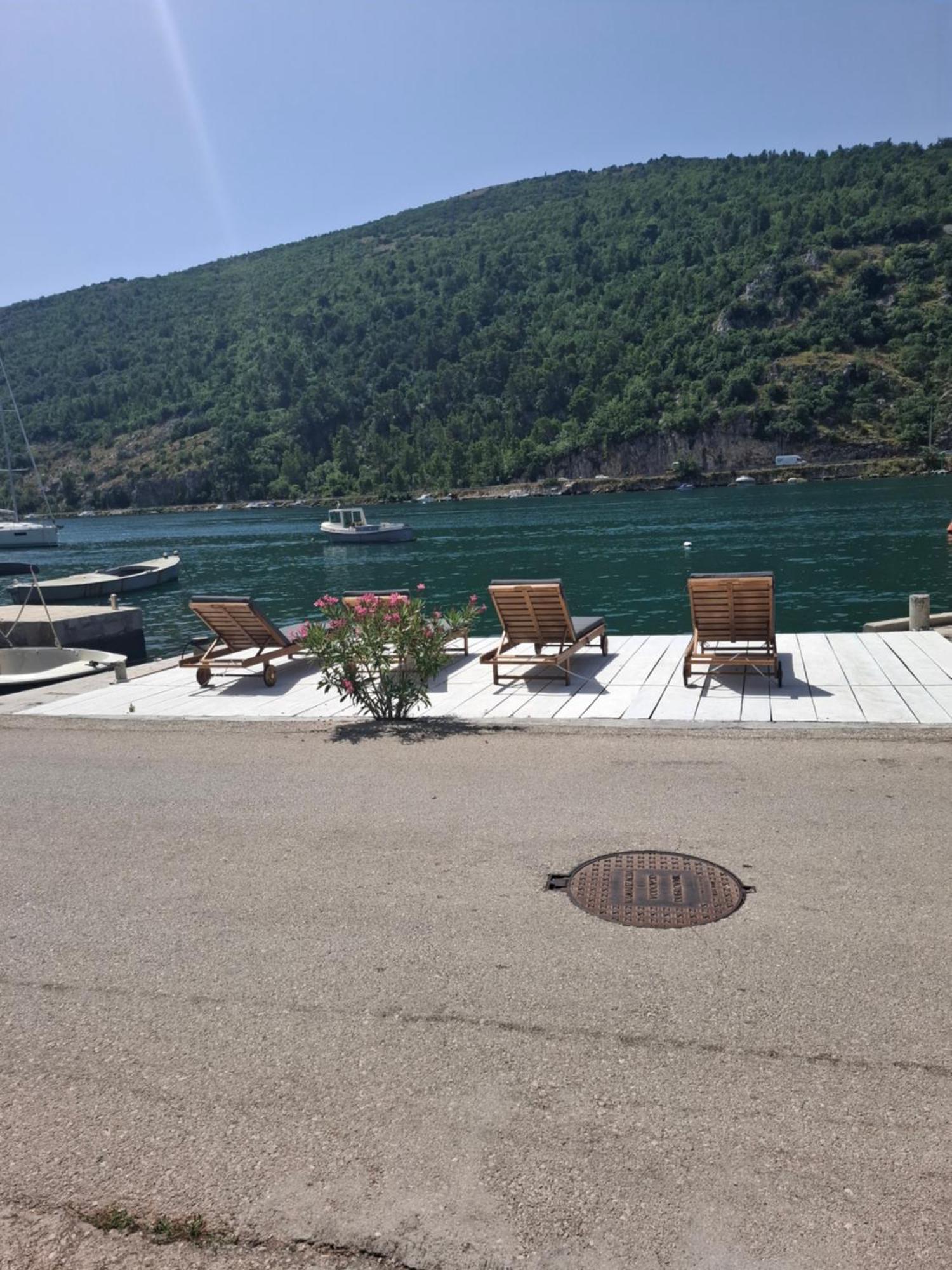 Apartman Monkovic Mokosica Bagian luar foto