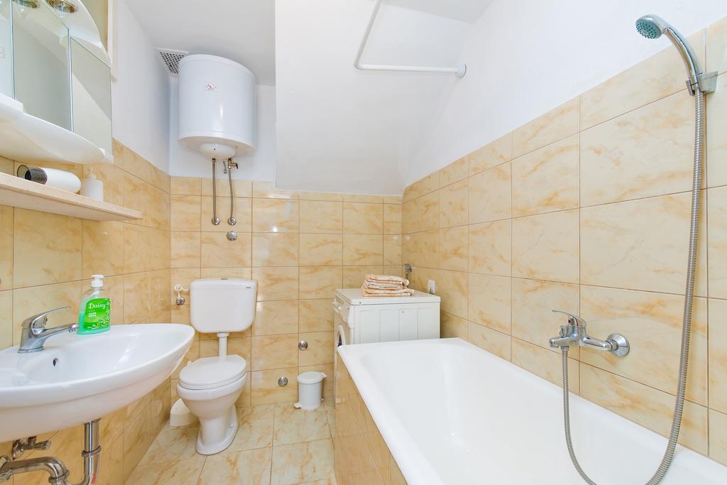 Apartman Monkovic Mokosica Bagian luar foto